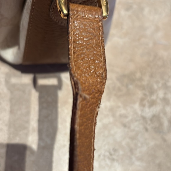 Vintage GUCCI Monogram Crossbody Bag - Picture 5 of 13